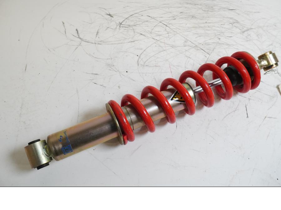 Framsidan på Stötdämpare från en Yamaha DT 125 -2006 motorcykel.