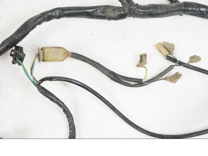 Vänster sida på Kabelstam från en Honda CBR 1000 F -1999 motorcykel.