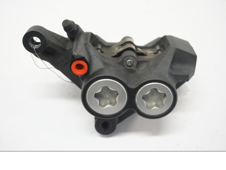 Baksidan på Bromsok från en Yamaha FZ1-SA -2007 motorcykel.