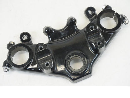 Framsidan på Gaffelkrona från en Honda CB 650 -1980 motorcykel.