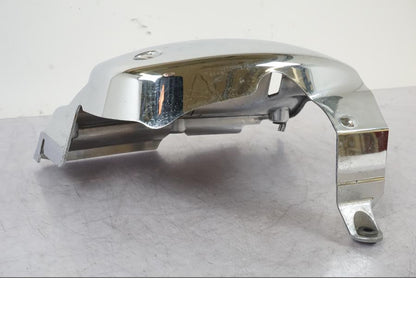 Höger sida på Transmissionskåpa från en Suzuki VL 800 -2002 motorcykel.