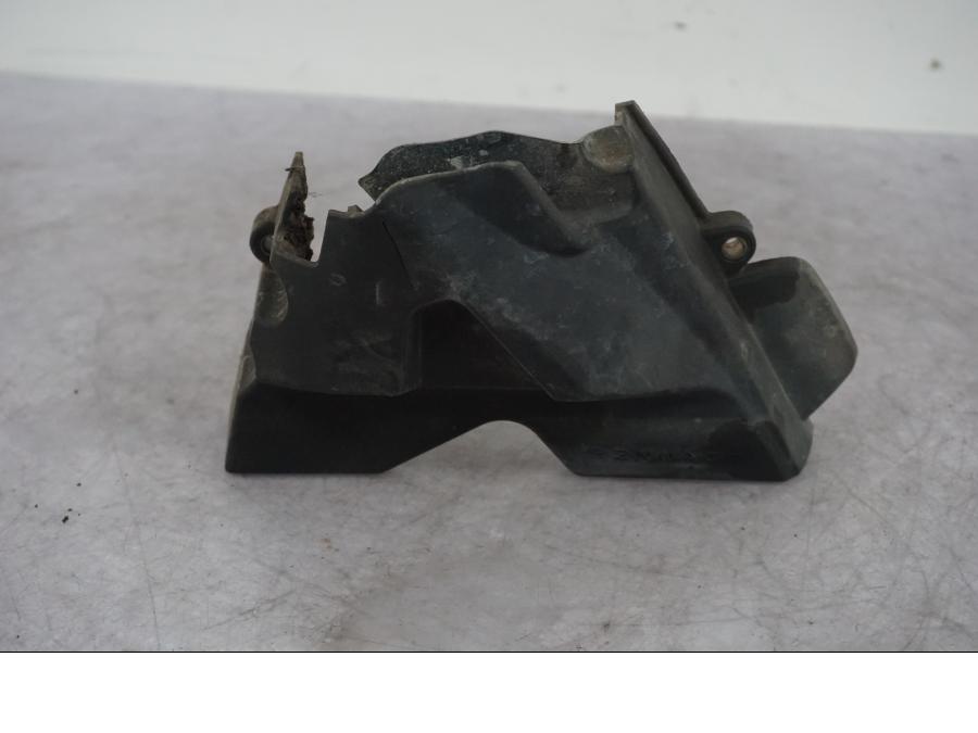 Framsidan på Drevkåpa från en Triumph Tiger Explorer -2016 motorcykel.