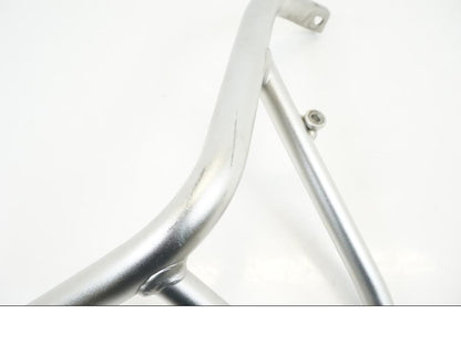 Vänster sida på Motorskyddsbåge från en BMW R 1200 GS -2017 motorcykel.