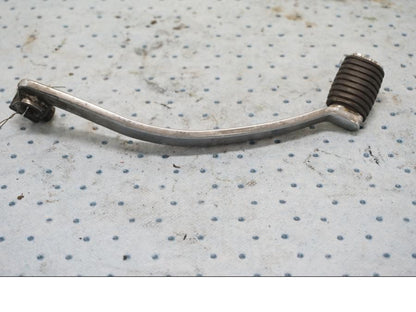 Baksidan på Växelpedal från en Kawasaki EN 500 -1999 motorcykel.