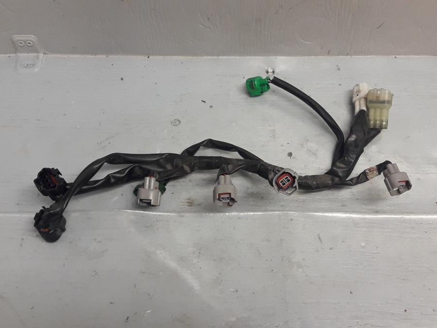 Framsidan på Insprutkablage från en Yamaha FZ-6 -2004 motorcykel.