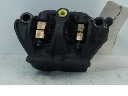 Höger sida på Bromsok från en Suzuki DL 1000 -2016 motorcykel.