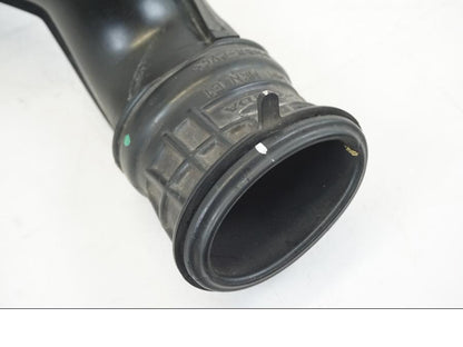 Snett nerifrån på Luftintag från en Honda CBR 650 R -2019 motorcykel.