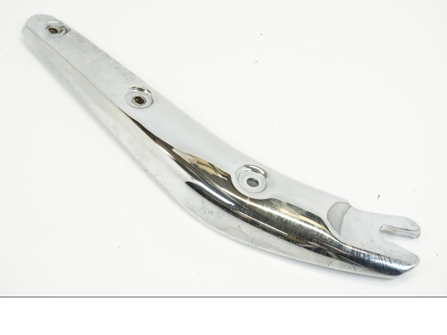 Baksidan på Bakskärmstag från en Triumph Speedmaster -2006 motorcykel.