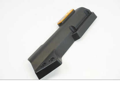 Baksidan på Gaffelbensskydd från en Triumph Tiger 1200 -2018 motorcykel.