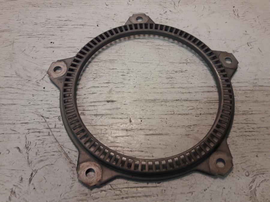 Framsidan på ABS krans från en BMW R 1150 R -2004 motorcykel.