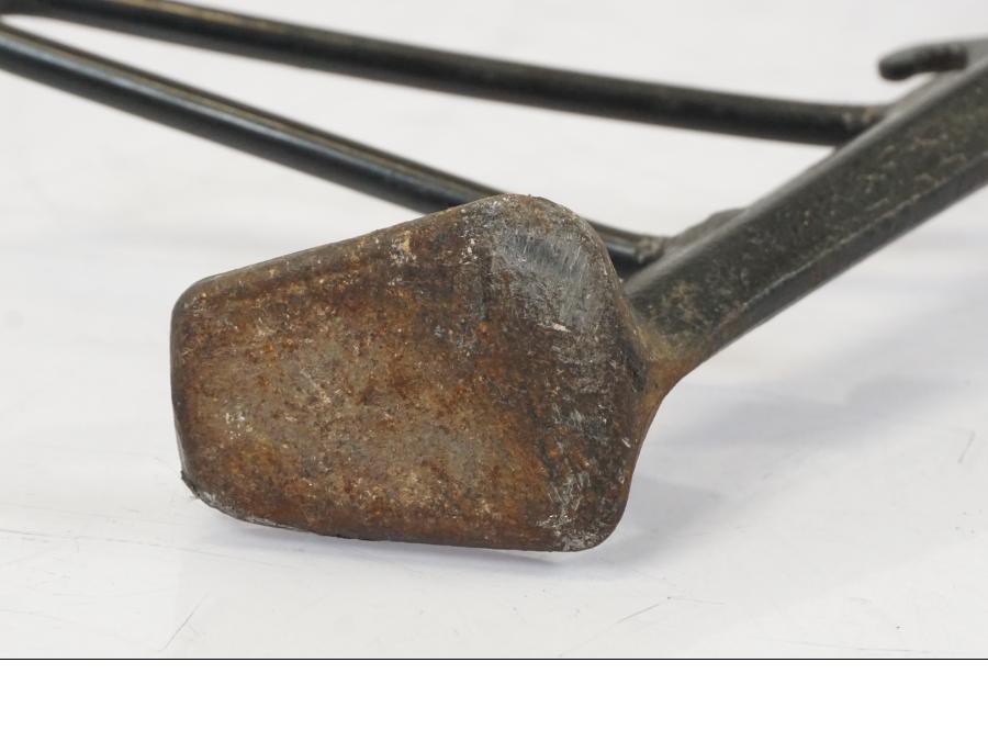 Extrabild1 på Sidostöd från en Honda NT 700 -2008 motorcykel.