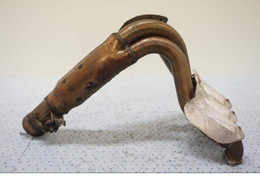 Framsidan på Grenrör från en MV Agusta F3 675 -2014 motorcykel.