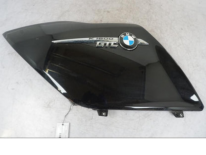 Framsidan på Sidkåpa från en BMW K 1600 GTL -2015 motorcykel.