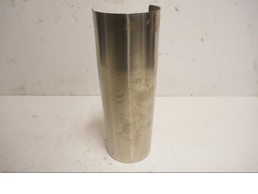 Baksidan på Gaffeldekorrör från en Yamaha XV 1900 -2007 motorcykel.