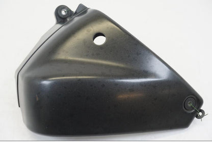 Baksidan på Sidopanel från en Yamaha XV 1700 -2004 motorcykel.