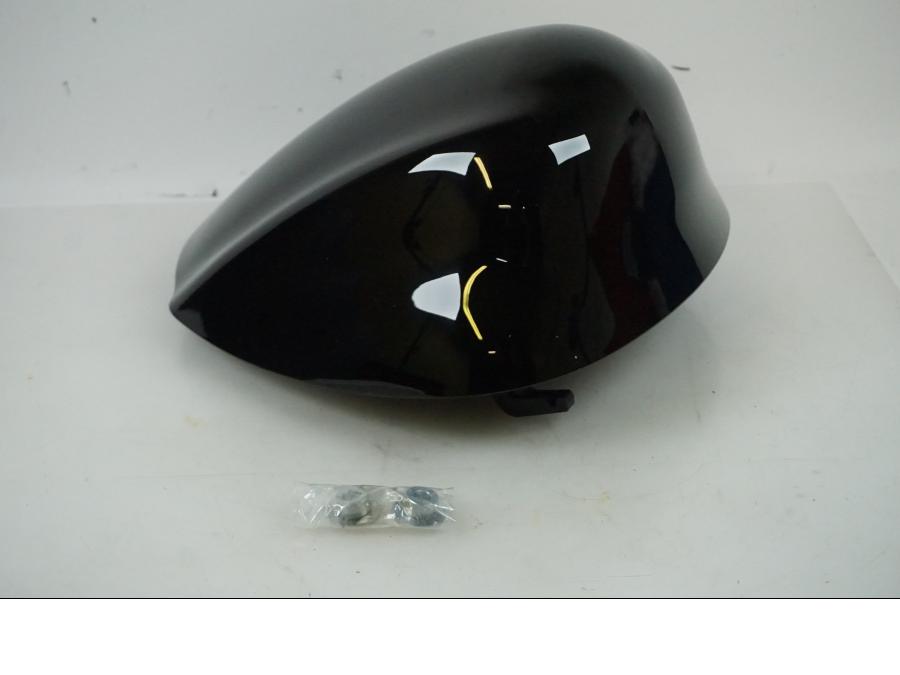 Baksidan på Kuts från en Suzuki GSX 1300 R -2010 motorcykel.