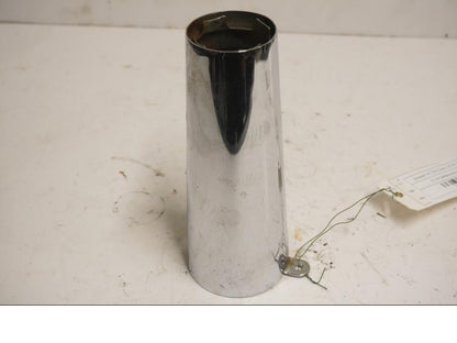 Framsidan på Gaffelbendekor från en Kawasaki VN 1500 -1997 motorcykel.