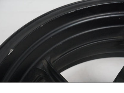 Extrabild2 på Fälg från en Kawasaki Z 750 -2006 motorcykel.