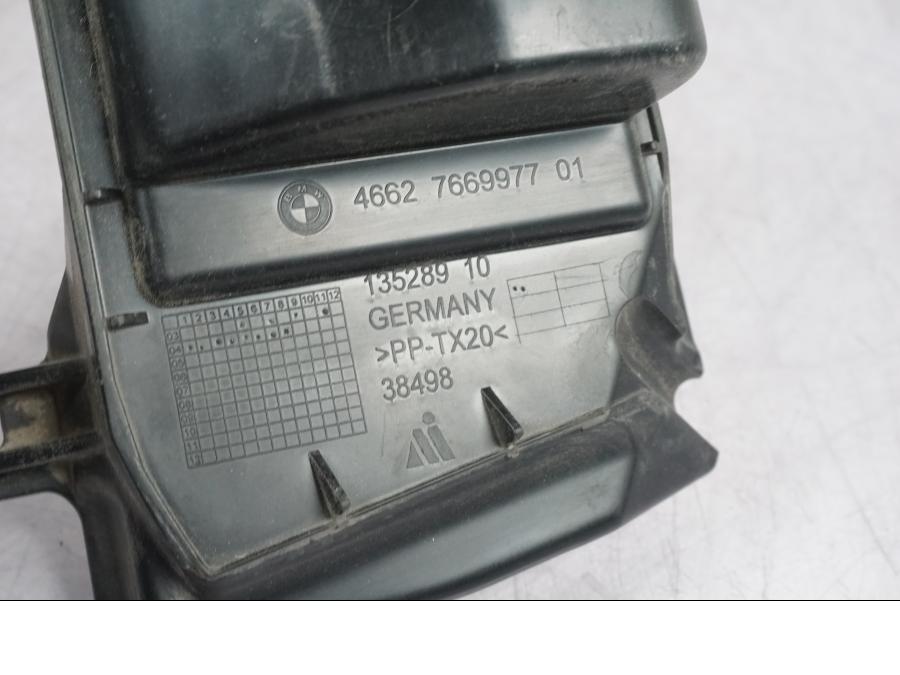 Extrabild1 på Verktygslåda från en BMW R 1200 GS -2005 motorcykel.