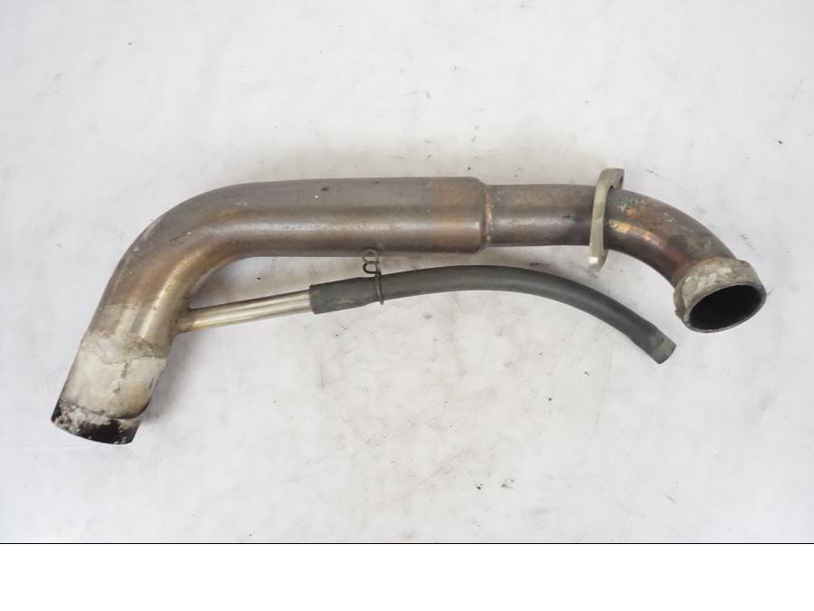 Baksidan på Grenrör från en Yamaha YZF-R 125 -2008 motorcykel.