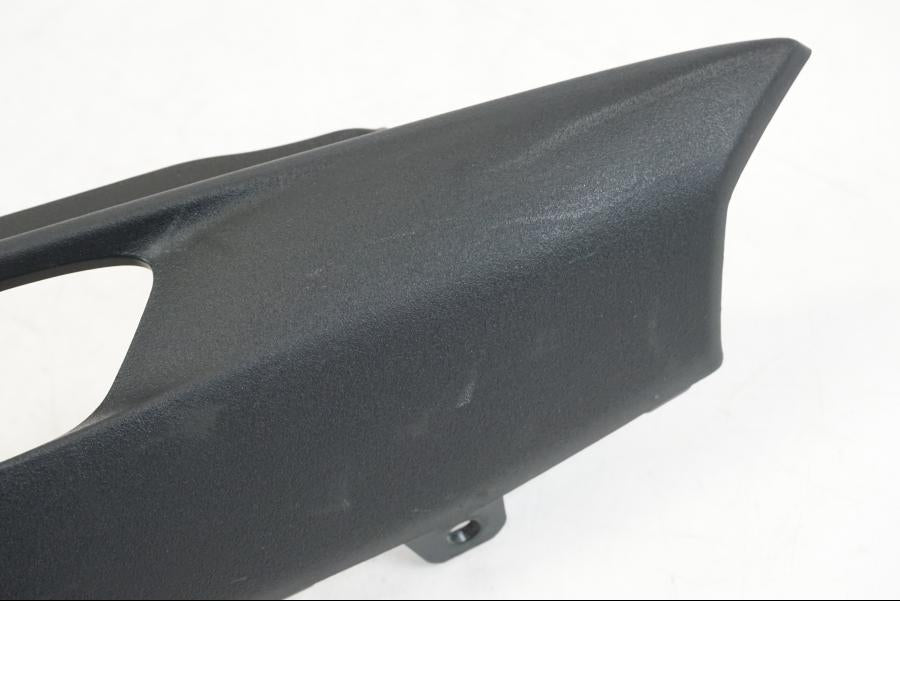 Höger sida på Bakvinge från en Yamaha MT-09 -2021 motorcykel.