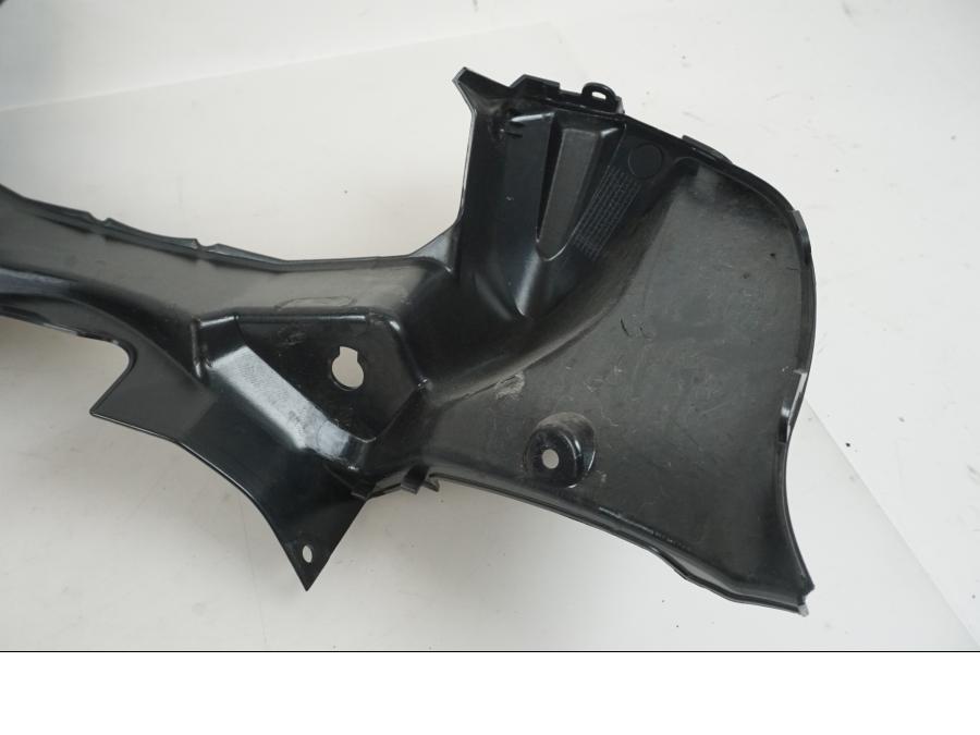 Extrabild1 på Instrumentkåpa från en Yamaha FJR 1300 -2018 motorcykel.