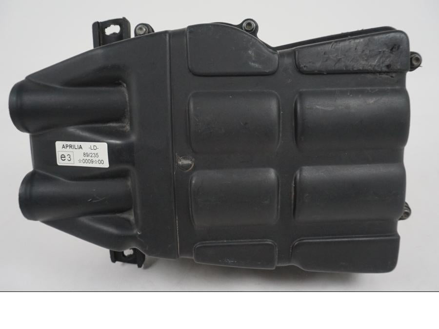 Snett uppifrån på Luftburk från en Aprilia RS 250 -1998 motorcykel.