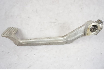 Höger sida på Bromspedal från en Suzuki GSX 550 EF -1985 motorcykel.