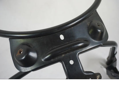 Vänster sida på Luftburk från en BMW F 650 CS -2002 motorcykel.