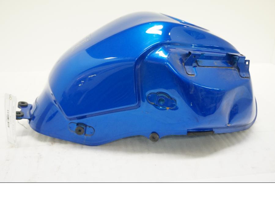 Höger sida på Bensintank från en Kawasaki Versys 650 -2008 motorcykel.