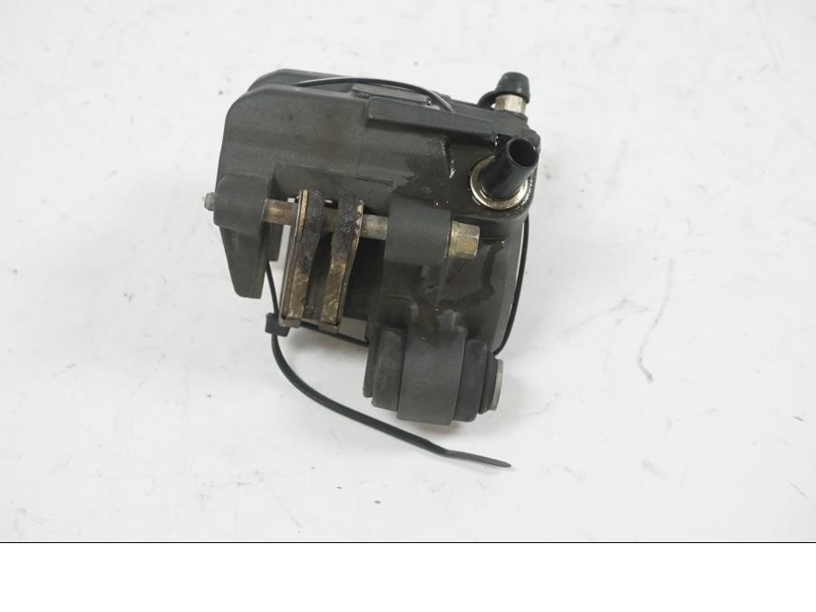 Baksidan på Bromsok från en Honda CBR 1000 RR -2004 motorcykel.