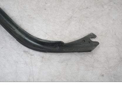 Höger sida på Plast från en BMW F 800 R -2018 motorcykel.