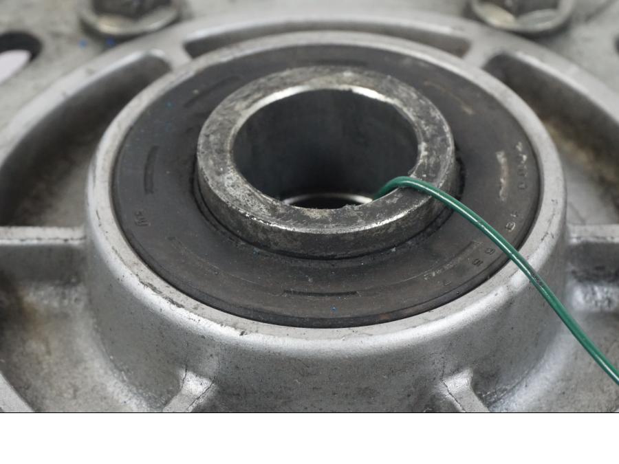 Höger sida på Drevfäste från en Suzuki GSX 1300 RX -1999 motorcykel.