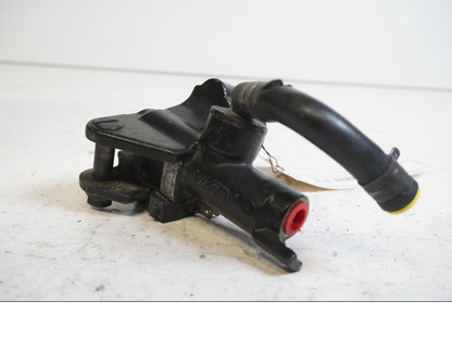 Baksidan på Bromshuvudcylinder från en Suzuki GSX-R 600 -2001 motorcykel.