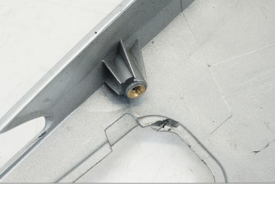 Extrabild4 på Bakvinge från en Honda VFR 800 -2003 motorcykel.