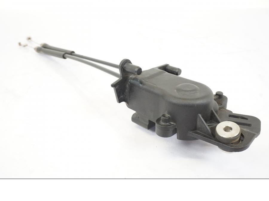 Höger sida på Avgasspjällmotor från en BMW R 1250 GS -2019 motorcykel.