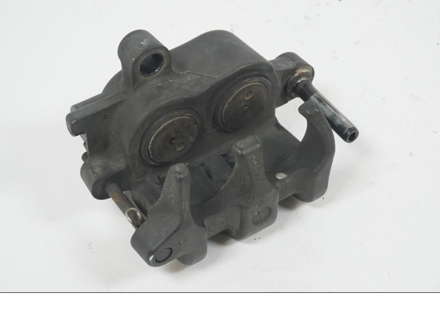 Vänster sida på Bromsok från en Triumph Rocket III -2007 motorcykel.