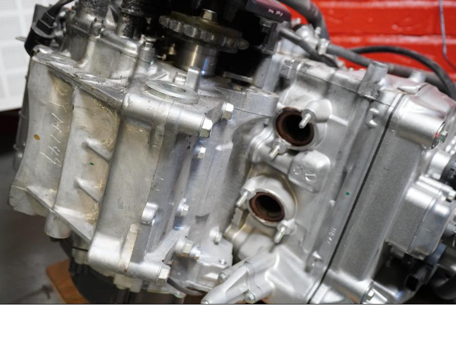 Extrabild1 på Motor från en Honda VFR 800 -2008 motorcykel.