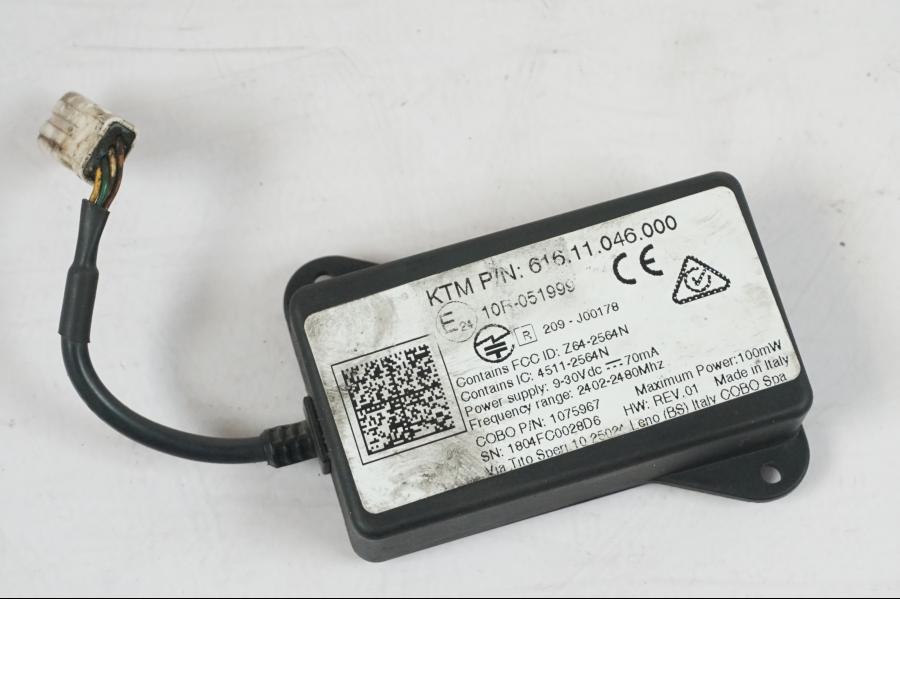 Framsidan på Control Unit från en KTM 1290 Super Duke R -2018 motorcykel.