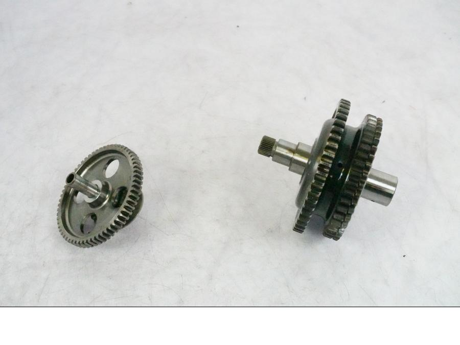 Framsidan på Startkopplingsdrev från en BMW K 1200 S -2005 motorcykel.