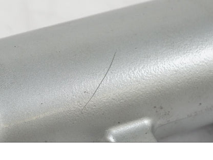 Vänster sida på Gaffelben från en Suzuki SV 650 S -2005 motorcykel.