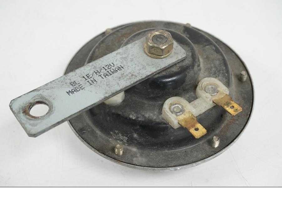 Extrabild2 på Signalhorn / Tuta från en Suzuki GS 1000 -1978 motorcykel.