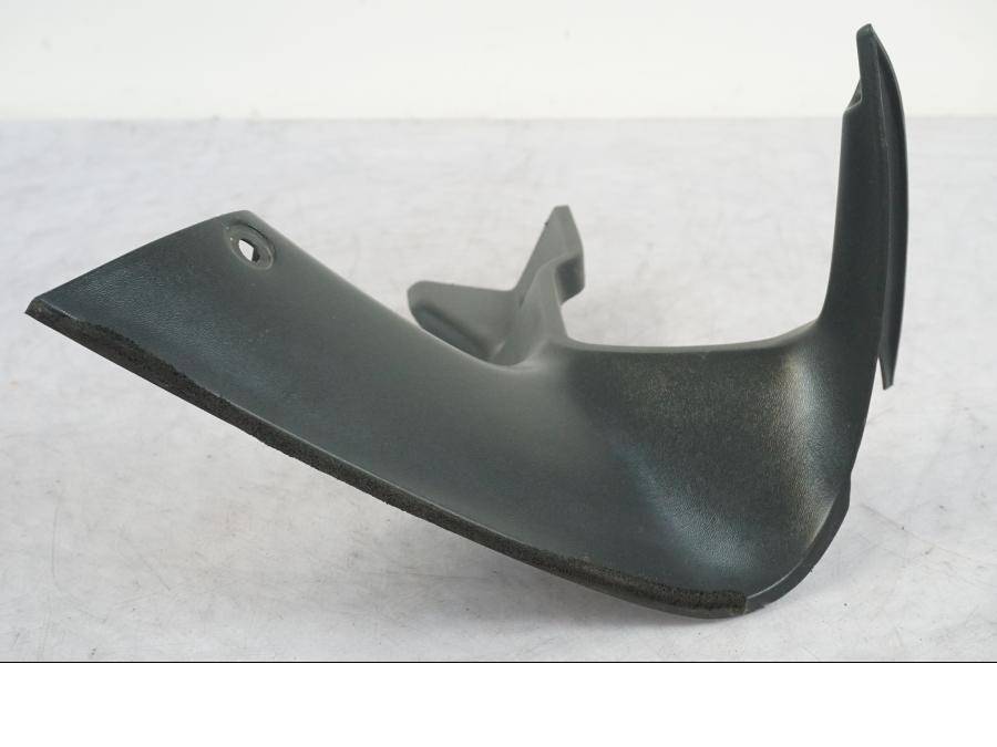 Vänster sida på Instrumentkåpa från en Honda CBR 1100 XX -1999 motorcykel.