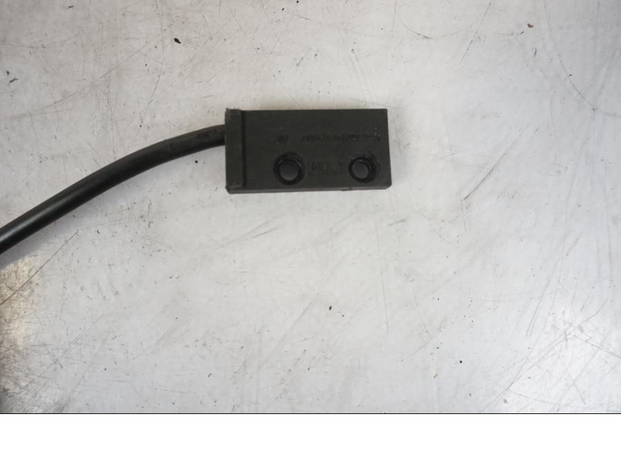 Höger sida på Hastighetsgivare från en KTM 990 Super Duke -2006 motorcykel.