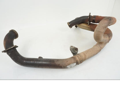 Baksidan på Grenrör från en KTM 990 SM -2009 motorcykel.