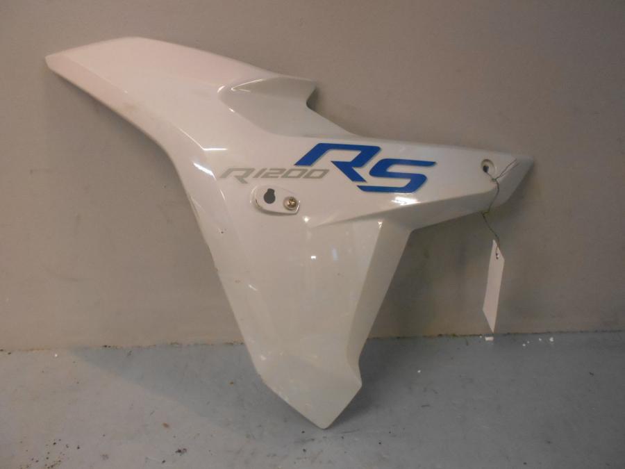 Framsidan på Sidkåpa från en BMW R 1200 RS -2016 motorcykel.