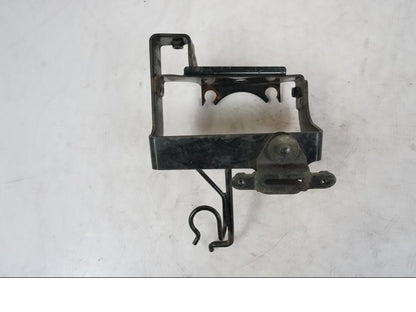 Snett nerifrån på ABS Låda från en Kawasaki ER-6F -2010 motorcykel.