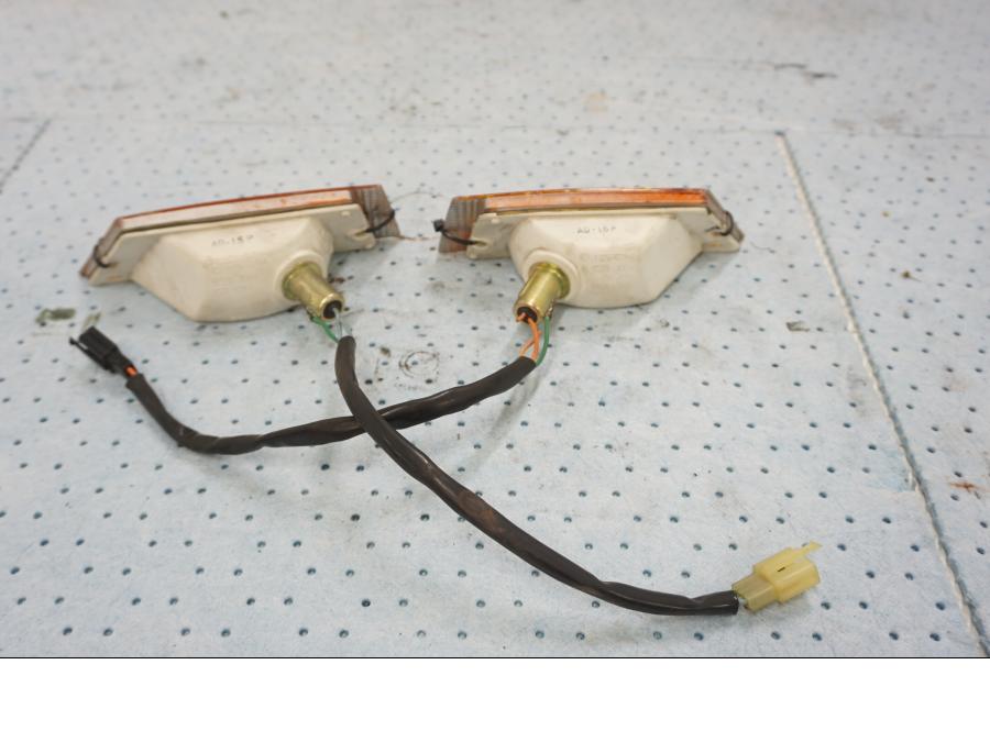 Baksidan på Blinkers från en Honda GL 1200 -1987 motorcykel.