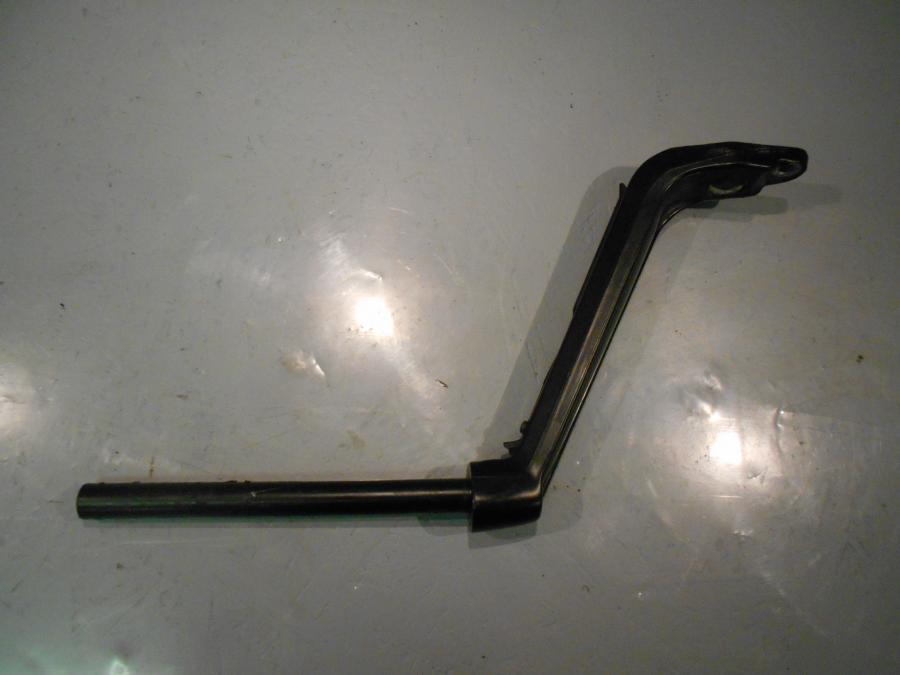 Baksidan på Styre från en Honda GL 1800 -2001 motorcykel.