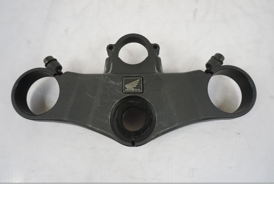 Framsidan på Gaffelkrona från en Honda CBR 900 RR -2003 motorcykel.